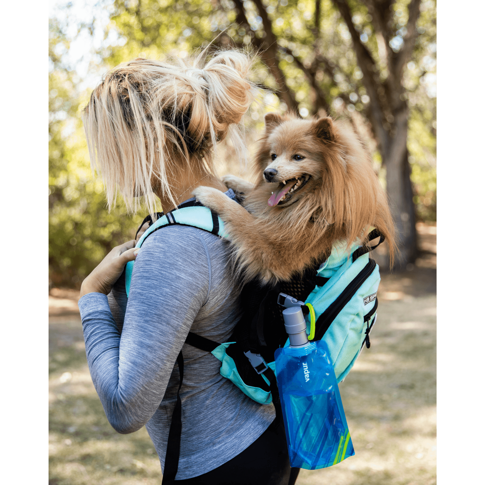 K9 Sport Sack - Vapur® EZ Lick™ Portable Dog Water Bottle: Whiteout